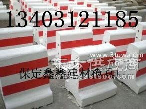 隔離墩鋼模具 從標準尺寸、加工廠家到模具生產的全面解析